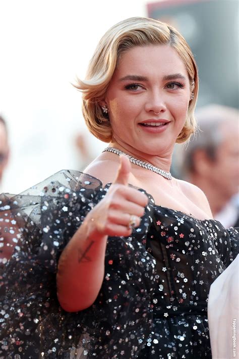 Florence Pugh Nude And Sexy (95 Photos And Videos)